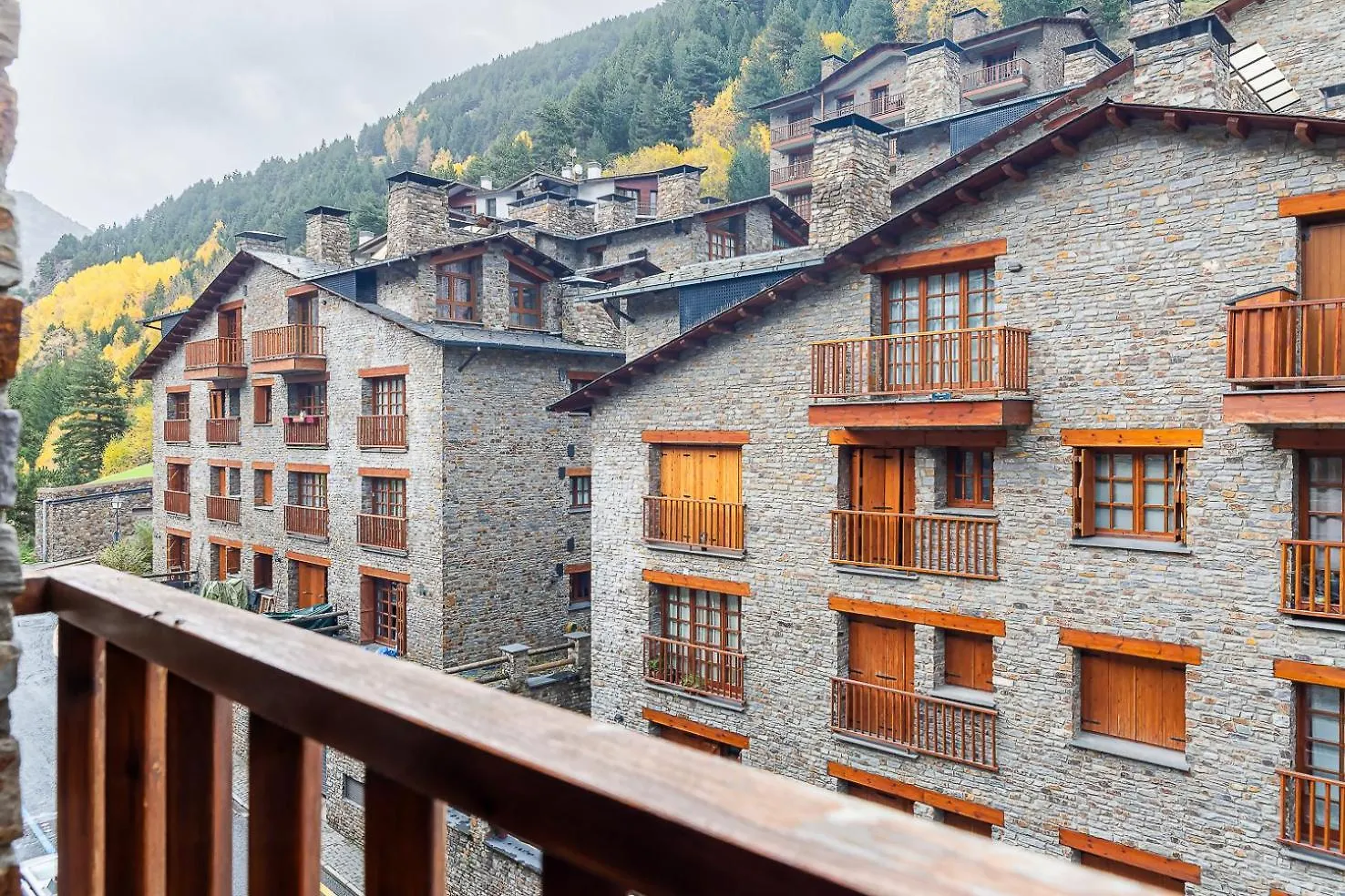 Acogedor Atico Triplex Junto A Grandvalira Apartman Canillo
