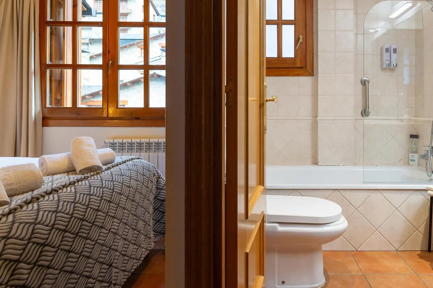 Acogedor Atico Triplex Junto A Grandvalira Apartman Canillo